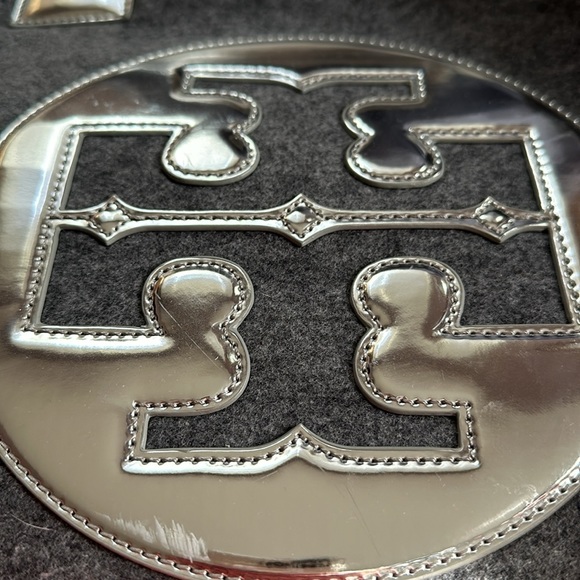 Tory Burch Tote - Picture 7 of 7